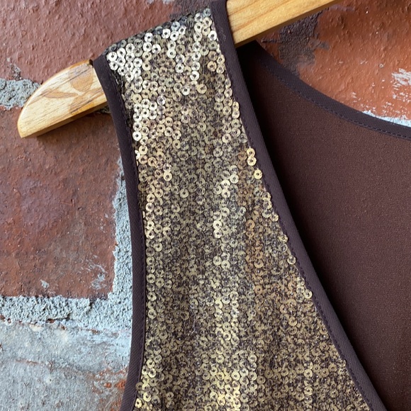 2B.Rych sequin top - Picture 3 of 9